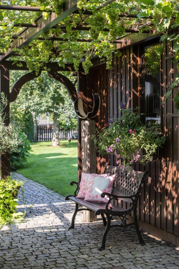 Ferienwohnung Tonart Sommerach Exterior photo